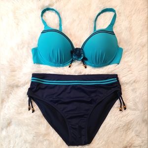 Ree Bees Large Two Piece Navy Blue Swimsuit Size Large EUC